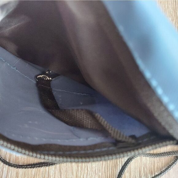 MoDA Travel Neck Pouch Passport Holder - Picture 7 of 7